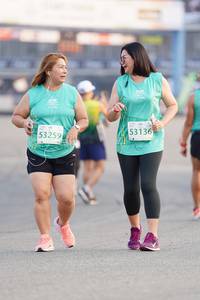 BIB: 53136, 53259
                            <button type="button" onclick="openModal(10494258)" class="btn btn-primary btn-sm float-right btn-popup" data-toggle="modal" data-target=".modal-high-quality">
                        <i class="fas fa-shopping-cart"></i> Add to Cart
                    </button>
                                            <button type="button" onclick="isThisMe(10494258, true)" class="btn btn-success btn-sm float-right btn-popup btn-isme hidden" data-toggle="tooltip" data-placement="bottom" title="นี่คือรูปของคุณใช่ไหม คลิกที่นี่เพื่อเอาเข้าอัลบั้ม">
                        <i class="fas fa-plus"></i> Add to album
                    </button>
                    <button type="button" onclick="isThisMe(10494258, false)" class="btn btn-warning btn-sm float-right btn-popup btn-isnotme hidden">
                        <i class="fas fa-ban"></i> Remove from album
                    </button>