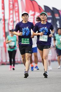 BIB: 51116, 51645
                            <button type="button" onclick="openModal(10518290)" class="btn btn-primary btn-sm float-right btn-popup" data-toggle="modal" data-target=".modal-high-quality">
                        <i class="fas fa-shopping-cart"></i> Add to Cart
                    </button>
                                            <button type="button" onclick="isThisMe(10518290, true)" class="btn btn-success btn-sm float-right btn-popup btn-isme hidden" data-toggle="tooltip" data-placement="bottom" title="นี่คือรูปของคุณใช่ไหม คลิกที่นี่เพื่อเอาเข้าอัลบั้ม">
                        <i class="fas fa-plus"></i> Add to album
                    </button>
                    <button type="button" onclick="isThisMe(10518290, false)" class="btn btn-warning btn-sm float-right btn-popup btn-isnotme hidden">
                        <i class="fas fa-ban"></i> Remove from album
                    </button>