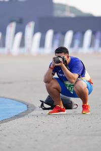 BIB: 313
                            <button type="button" onclick="openModal(10494713)" class="btn btn-primary btn-sm float-right btn-popup" data-toggle="modal" data-target=".modal-high-quality">
                        <i class="fas fa-shopping-cart"></i> Add to Cart
                    </button>
                                            <button type="button" onclick="isThisMe(10494713, true)" class="btn btn-success btn-sm float-right btn-popup btn-isme hidden" data-toggle="tooltip" data-placement="bottom" title="นี่คือรูปของคุณใช่ไหม คลิกที่นี่เพื่อเอาเข้าอัลบั้ม">
                        <i class="fas fa-plus"></i> Add to album
                    </button>
                    <button type="button" onclick="isThisMe(10494713, false)" class="btn btn-warning btn-sm float-right btn-popup btn-isnotme hidden">
                        <i class="fas fa-ban"></i> Remove from album
                    </button>