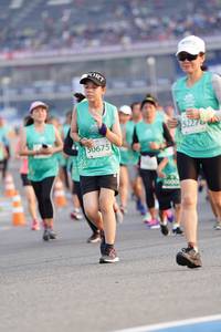 BIB: 5227, 0675, 5000
                            <button type="button" onclick="openModal(10488422)" class="btn btn-primary btn-sm float-right btn-popup" data-toggle="modal" data-target=".modal-high-quality">
                        <i class="fas fa-shopping-cart"></i> Add to Cart
                    </button>
                                            <button type="button" onclick="isThisMe(10488422, true)" class="btn btn-success btn-sm float-right btn-popup btn-isme hidden" data-toggle="tooltip" data-placement="bottom" title="นี่คือรูปของคุณใช่ไหม คลิกที่นี่เพื่อเอาเข้าอัลบั้ม">
                        <i class="fas fa-plus"></i> Add to album
                    </button>
                    <button type="button" onclick="isThisMe(10488422, false)" class="btn btn-warning btn-sm float-right btn-popup btn-isnotme hidden">
                        <i class="fas fa-ban"></i> Remove from album
                    </button>