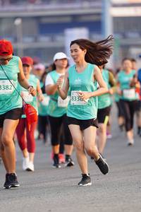 BIB: 3382, 8336
                            <button type="button" onclick="openModal(10493239)" class="btn btn-primary btn-sm float-right btn-popup" data-toggle="modal" data-target=".modal-high-quality">
                        <i class="fas fa-shopping-cart"></i> Add to Cart
                    </button>
                                            <button type="button" onclick="isThisMe(10493239, true)" class="btn btn-success btn-sm float-right btn-popup btn-isme hidden" data-toggle="tooltip" data-placement="bottom" title="นี่คือรูปของคุณใช่ไหม คลิกที่นี่เพื่อเอาเข้าอัลบั้ม">
                        <i class="fas fa-plus"></i> Add to album
                    </button>
                    <button type="button" onclick="isThisMe(10493239, false)" class="btn btn-warning btn-sm float-right btn-popup btn-isnotme hidden">
                        <i class="fas fa-ban"></i> Remove from album
                    </button>