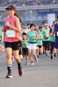 BIB: 
                            <button type="button" onclick="openModal(10488034)" class="btn btn-primary btn-sm float-right btn-popup" data-toggle="modal" data-target=".modal-high-quality">
                        <i class="fas fa-shopping-cart"></i> Add to Cart
                    </button>
                                            <button type="button" onclick="isThisMe(10488034, true)" class="btn btn-success btn-sm float-right btn-popup btn-isme hidden" data-toggle="tooltip" data-placement="bottom" title="นี่คือรูปของคุณใช่ไหม คลิกที่นี่เพื่อเอาเข้าอัลบั้ม">
                        <i class="fas fa-plus"></i> Add to album
                    </button>
                    <button type="button" onclick="isThisMe(10488034, false)" class="btn btn-warning btn-sm float-right btn-popup btn-isnotme hidden">
                        <i class="fas fa-ban"></i> Remove from album
                    </button>