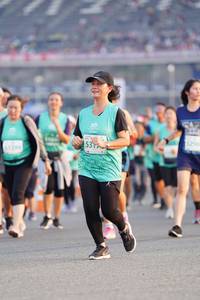 BIB: 531
                            <button type="button" onclick="openModal(10492155)" class="btn btn-primary btn-sm float-right btn-popup" data-toggle="modal" data-target=".modal-high-quality">
                        <i class="fas fa-shopping-cart"></i> Add to Cart
                    </button>
                                            <button type="button" onclick="isThisMe(10492155, true)" class="btn btn-success btn-sm float-right btn-popup btn-isme hidden" data-toggle="tooltip" data-placement="bottom" title="นี่คือรูปของคุณใช่ไหม คลิกที่นี่เพื่อเอาเข้าอัลบั้ม">
                        <i class="fas fa-plus"></i> Add to album
                    </button>
                    <button type="button" onclick="isThisMe(10492155, false)" class="btn btn-warning btn-sm float-right btn-popup btn-isnotme hidden">
                        <i class="fas fa-ban"></i> Remove from album
                    </button>