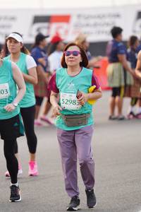 BIB: 52983
                            <button type="button" onclick="openModal(10499353)" class="btn btn-primary btn-sm float-right btn-popup" data-toggle="modal" data-target=".modal-high-quality">
                        <i class="fas fa-shopping-cart"></i> Add to Cart
                    </button>
                                            <button type="button" onclick="isThisMe(10499353, true)" class="btn btn-success btn-sm float-right btn-popup btn-isme hidden" data-toggle="tooltip" data-placement="bottom" title="นี่คือรูปของคุณใช่ไหม คลิกที่นี่เพื่อเอาเข้าอัลบั้ม">
                        <i class="fas fa-plus"></i> Add to album
                    </button>
                    <button type="button" onclick="isThisMe(10499353, false)" class="btn btn-warning btn-sm float-right btn-popup btn-isnotme hidden">
                        <i class="fas fa-ban"></i> Remove from album
                    </button>