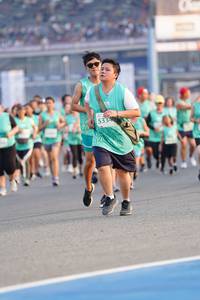 BIB: 533
                            <button type="button" onclick="openModal(10488348)" class="btn btn-primary btn-sm float-right btn-popup" data-toggle="modal" data-target=".modal-high-quality">
                        <i class="fas fa-shopping-cart"></i> Add to Cart
                    </button>
                                            <button type="button" onclick="isThisMe(10488348, true)" class="btn btn-success btn-sm float-right btn-popup btn-isme hidden" data-toggle="tooltip" data-placement="bottom" title="นี่คือรูปของคุณใช่ไหม คลิกที่นี่เพื่อเอาเข้าอัลบั้ม">
                        <i class="fas fa-plus"></i> Add to album
                    </button>
                    <button type="button" onclick="isThisMe(10488348, false)" class="btn btn-warning btn-sm float-right btn-popup btn-isnotme hidden">
                        <i class="fas fa-ban"></i> Remove from album
                    </button>