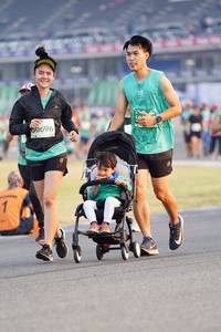 BIB: 0696
                            <button type="button" onclick="openModal(10493446)" class="btn btn-primary btn-sm float-right btn-popup" data-toggle="modal" data-target=".modal-high-quality">
                        <i class="fas fa-shopping-cart"></i> Add to Cart
                    </button>
                                            <button type="button" onclick="isThisMe(10493446, true)" class="btn btn-success btn-sm float-right btn-popup btn-isme hidden" data-toggle="tooltip" data-placement="bottom" title="นี่คือรูปของคุณใช่ไหม คลิกที่นี่เพื่อเอาเข้าอัลบั้ม">
                        <i class="fas fa-plus"></i> Add to album
                    </button>
                    <button type="button" onclick="isThisMe(10493446, false)" class="btn btn-warning btn-sm float-right btn-popup btn-isnotme hidden">
                        <i class="fas fa-ban"></i> Remove from album
                    </button>