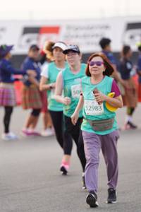 BIB: 52983
                            <button type="button" onclick="openModal(10499318)" class="btn btn-primary btn-sm float-right btn-popup" data-toggle="modal" data-target=".modal-high-quality">
                        <i class="fas fa-shopping-cart"></i> Add to Cart
                    </button>
                                            <button type="button" onclick="isThisMe(10499318, true)" class="btn btn-success btn-sm float-right btn-popup btn-isme hidden" data-toggle="tooltip" data-placement="bottom" title="นี่คือรูปของคุณใช่ไหม คลิกที่นี่เพื่อเอาเข้าอัลบั้ม">
                        <i class="fas fa-plus"></i> Add to album
                    </button>
                    <button type="button" onclick="isThisMe(10499318, false)" class="btn btn-warning btn-sm float-right btn-popup btn-isnotme hidden">
                        <i class="fas fa-ban"></i> Remove from album
                    </button>