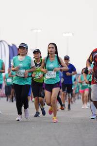 BIB: 151228, 52272, 047
                            <button type="button" onclick="openModal(10502895)" class="btn btn-primary btn-sm float-right btn-popup" data-toggle="modal" data-target=".modal-high-quality">
                        <i class="fas fa-shopping-cart"></i> Add to Cart
                    </button>
                                            <button type="button" onclick="isThisMe(10502895, true)" class="btn btn-success btn-sm float-right btn-popup btn-isme hidden" data-toggle="tooltip" data-placement="bottom" title="นี่คือรูปของคุณใช่ไหม คลิกที่นี่เพื่อเอาเข้าอัลบั้ม">
                        <i class="fas fa-plus"></i> Add to album
                    </button>
                    <button type="button" onclick="isThisMe(10502895, false)" class="btn btn-warning btn-sm float-right btn-popup btn-isnotme hidden">
                        <i class="fas fa-ban"></i> Remove from album
                    </button>