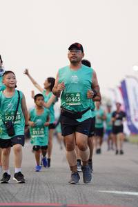 BIB: 50465, 500, 1578
                            <button type="button" onclick="openModal(10503618)" class="btn btn-primary btn-sm float-right btn-popup" data-toggle="modal" data-target=".modal-high-quality">
                        <i class="fas fa-shopping-cart"></i> Add to Cart
                    </button>
                                            <button type="button" onclick="isThisMe(10503618, true)" class="btn btn-success btn-sm float-right btn-popup btn-isme hidden" data-toggle="tooltip" data-placement="bottom" title="นี่คือรูปของคุณใช่ไหม คลิกที่นี่เพื่อเอาเข้าอัลบั้ม">
                        <i class="fas fa-plus"></i> Add to album
                    </button>
                    <button type="button" onclick="isThisMe(10503618, false)" class="btn btn-warning btn-sm float-right btn-popup btn-isnotme hidden">
                        <i class="fas fa-ban"></i> Remove from album
                    </button>