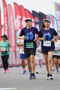 BIB: 51116, 51645
                            <button type="button" onclick="openModal(10518229)" class="btn btn-primary btn-sm float-right btn-popup" data-toggle="modal" data-target=".modal-high-quality">
                        <i class="fas fa-shopping-cart"></i> Add to Cart
                    </button>
                                            <button type="button" onclick="isThisMe(10518229, true)" class="btn btn-success btn-sm float-right btn-popup btn-isme hidden" data-toggle="tooltip" data-placement="bottom" title="นี่คือรูปของคุณใช่ไหม คลิกที่นี่เพื่อเอาเข้าอัลบั้ม">
                        <i class="fas fa-plus"></i> Add to album
                    </button>
                    <button type="button" onclick="isThisMe(10518229, false)" class="btn btn-warning btn-sm float-right btn-popup btn-isnotme hidden">
                        <i class="fas fa-ban"></i> Remove from album
                    </button>