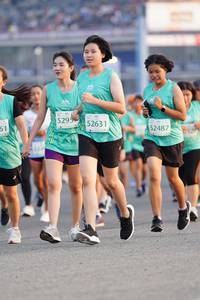 BIB: 5295, 52631, 52487
                            <button type="button" onclick="openModal(10489547)" class="btn btn-primary btn-sm float-right btn-popup" data-toggle="modal" data-target=".modal-high-quality">
                        <i class="fas fa-shopping-cart"></i> Add to Cart
                    </button>
                                            <button type="button" onclick="isThisMe(10489547, true)" class="btn btn-success btn-sm float-right btn-popup btn-isme hidden" data-toggle="tooltip" data-placement="bottom" title="นี่คือรูปของคุณใช่ไหม คลิกที่นี่เพื่อเอาเข้าอัลบั้ม">
                        <i class="fas fa-plus"></i> Add to album
                    </button>
                    <button type="button" onclick="isThisMe(10489547, false)" class="btn btn-warning btn-sm float-right btn-popup btn-isnotme hidden">
                        <i class="fas fa-ban"></i> Remove from album
                    </button>