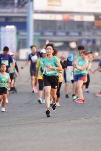 BIB: 50700, 50043
                            <button type="button" onclick="openModal(10494686)" class="btn btn-primary btn-sm float-right btn-popup" data-toggle="modal" data-target=".modal-high-quality">
                        <i class="fas fa-shopping-cart"></i> Add to Cart
                    </button>
                                            <button type="button" onclick="isThisMe(10494686, true)" class="btn btn-success btn-sm float-right btn-popup btn-isme hidden" data-toggle="tooltip" data-placement="bottom" title="นี่คือรูปของคุณใช่ไหม คลิกที่นี่เพื่อเอาเข้าอัลบั้ม">
                        <i class="fas fa-plus"></i> Add to album
                    </button>
                    <button type="button" onclick="isThisMe(10494686, false)" class="btn btn-warning btn-sm float-right btn-popup btn-isnotme hidden">
                        <i class="fas fa-ban"></i> Remove from album
                    </button>