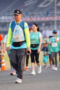 BIB: 1594
                            <button type="button" onclick="openModal(10498175)" class="btn btn-primary btn-sm float-right btn-popup" data-toggle="modal" data-target=".modal-high-quality">
                        <i class="fas fa-shopping-cart"></i> Add to Cart
                    </button>
                                            <button type="button" onclick="isThisMe(10498175, true)" class="btn btn-success btn-sm float-right btn-popup btn-isme hidden" data-toggle="tooltip" data-placement="bottom" title="นี่คือรูปของคุณใช่ไหม คลิกที่นี่เพื่อเอาเข้าอัลบั้ม">
                        <i class="fas fa-plus"></i> Add to album
                    </button>
                    <button type="button" onclick="isThisMe(10498175, false)" class="btn btn-warning btn-sm float-right btn-popup btn-isnotme hidden">
                        <i class="fas fa-ban"></i> Remove from album
                    </button>