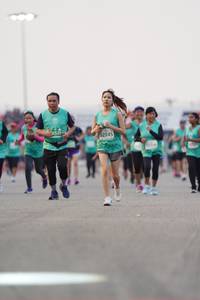 BIB: 0325, 52345
                            <button type="button" onclick="openModal(10490303)" class="btn btn-primary btn-sm float-right btn-popup" data-toggle="modal" data-target=".modal-high-quality">
                        <i class="fas fa-shopping-cart"></i> Add to Cart
                    </button>
                                            <button type="button" onclick="isThisMe(10490303, true)" class="btn btn-success btn-sm float-right btn-popup btn-isme hidden" data-toggle="tooltip" data-placement="bottom" title="นี่คือรูปของคุณใช่ไหม คลิกที่นี่เพื่อเอาเข้าอัลบั้ม">
                        <i class="fas fa-plus"></i> Add to album
                    </button>
                    <button type="button" onclick="isThisMe(10490303, false)" class="btn btn-warning btn-sm float-right btn-popup btn-isnotme hidden">
                        <i class="fas fa-ban"></i> Remove from album
                    </button>