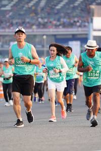 BIB: 5200, 51546, 52424
                            <button type="button" onclick="openModal(10487584)" class="btn btn-primary btn-sm float-right btn-popup" data-toggle="modal" data-target=".modal-high-quality">
                        <i class="fas fa-shopping-cart"></i> Add to Cart
                    </button>
                                            <button type="button" onclick="isThisMe(10487584, true)" class="btn btn-success btn-sm float-right btn-popup btn-isme hidden" data-toggle="tooltip" data-placement="bottom" title="นี่คือรูปของคุณใช่ไหม คลิกที่นี่เพื่อเอาเข้าอัลบั้ม">
                        <i class="fas fa-plus"></i> Add to album
                    </button>
                    <button type="button" onclick="isThisMe(10487584, false)" class="btn btn-warning btn-sm float-right btn-popup btn-isnotme hidden">
                        <i class="fas fa-ban"></i> Remove from album
                    </button>