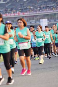 BIB: 2689, 52245
                            <button type="button" onclick="openModal(10493559)" class="btn btn-primary btn-sm float-right btn-popup" data-toggle="modal" data-target=".modal-high-quality">
                        <i class="fas fa-shopping-cart"></i> Add to Cart
                    </button>
                                            <button type="button" onclick="isThisMe(10493559, true)" class="btn btn-success btn-sm float-right btn-popup btn-isme hidden" data-toggle="tooltip" data-placement="bottom" title="นี่คือรูปของคุณใช่ไหม คลิกที่นี่เพื่อเอาเข้าอัลบั้ม">
                        <i class="fas fa-plus"></i> Add to album
                    </button>
                    <button type="button" onclick="isThisMe(10493559, false)" class="btn btn-warning btn-sm float-right btn-popup btn-isnotme hidden">
                        <i class="fas fa-ban"></i> Remove from album
                    </button>