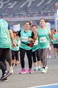 BIB: 50852, 50867, 886
                            <button type="button" onclick="openModal(10497567)" class="btn btn-primary btn-sm float-right btn-popup" data-toggle="modal" data-target=".modal-high-quality">
                        <i class="fas fa-shopping-cart"></i> Add to Cart
                    </button>
                                            <button type="button" onclick="isThisMe(10497567, true)" class="btn btn-success btn-sm float-right btn-popup btn-isme hidden" data-toggle="tooltip" data-placement="bottom" title="นี่คือรูปของคุณใช่ไหม คลิกที่นี่เพื่อเอาเข้าอัลบั้ม">
                        <i class="fas fa-plus"></i> Add to album
                    </button>
                    <button type="button" onclick="isThisMe(10497567, false)" class="btn btn-warning btn-sm float-right btn-popup btn-isnotme hidden">
                        <i class="fas fa-ban"></i> Remove from album
                    </button>