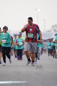 BIB: 50473, 51228
                            <button type="button" onclick="openModal(10502793)" class="btn btn-primary btn-sm float-right btn-popup" data-toggle="modal" data-target=".modal-high-quality">
                        <i class="fas fa-shopping-cart"></i> Add to Cart
                    </button>
                                            <button type="button" onclick="isThisMe(10502793, true)" class="btn btn-success btn-sm float-right btn-popup btn-isme hidden" data-toggle="tooltip" data-placement="bottom" title="นี่คือรูปของคุณใช่ไหม คลิกที่นี่เพื่อเอาเข้าอัลบั้ม">
                        <i class="fas fa-plus"></i> Add to album
                    </button>
                    <button type="button" onclick="isThisMe(10502793, false)" class="btn btn-warning btn-sm float-right btn-popup btn-isnotme hidden">
                        <i class="fas fa-ban"></i> Remove from album
                    </button>