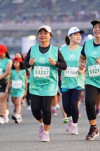 BIB: 5321, 53237, 51184
                            <button type="button" onclick="openModal(10495702)" class="btn btn-primary btn-sm float-right btn-popup" data-toggle="modal" data-target=".modal-high-quality">
                        <i class="fas fa-shopping-cart"></i> Add to Cart
                    </button>
                                            <button type="button" onclick="isThisMe(10495702, true)" class="btn btn-success btn-sm float-right btn-popup btn-isme hidden" data-toggle="tooltip" data-placement="bottom" title="นี่คือรูปของคุณใช่ไหม คลิกที่นี่เพื่อเอาเข้าอัลบั้ม">
                        <i class="fas fa-plus"></i> Add to album
                    </button>
                    <button type="button" onclick="isThisMe(10495702, false)" class="btn btn-warning btn-sm float-right btn-popup btn-isnotme hidden">
                        <i class="fas fa-ban"></i> Remove from album
                    </button>