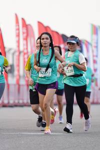 BIB: 52272, 1228
                            <button type="button" onclick="openModal(10502971)" class="btn btn-primary btn-sm float-right btn-popup" data-toggle="modal" data-target=".modal-high-quality">
                        <i class="fas fa-shopping-cart"></i> Add to Cart
                    </button>
                                            <button type="button" onclick="isThisMe(10502971, true)" class="btn btn-success btn-sm float-right btn-popup btn-isme hidden" data-toggle="tooltip" data-placement="bottom" title="นี่คือรูปของคุณใช่ไหม คลิกที่นี่เพื่อเอาเข้าอัลบั้ม">
                        <i class="fas fa-plus"></i> Add to album
                    </button>
                    <button type="button" onclick="isThisMe(10502971, false)" class="btn btn-warning btn-sm float-right btn-popup btn-isnotme hidden">
                        <i class="fas fa-ban"></i> Remove from album
                    </button>