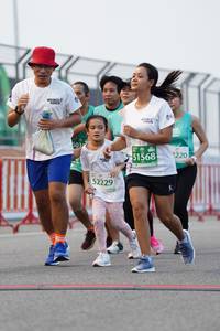 BIB: 220, 51568, 52229
                            <button type="button" onclick="openModal(10518641)" class="btn btn-primary btn-sm float-right btn-popup" data-toggle="modal" data-target=".modal-high-quality">
                        <i class="fas fa-shopping-cart"></i> Add to Cart
                    </button>
                                            <button type="button" onclick="isThisMe(10518641, true)" class="btn btn-success btn-sm float-right btn-popup btn-isme hidden" data-toggle="tooltip" data-placement="bottom" title="นี่คือรูปของคุณใช่ไหม คลิกที่นี่เพื่อเอาเข้าอัลบั้ม">
                        <i class="fas fa-plus"></i> Add to album
                    </button>
                    <button type="button" onclick="isThisMe(10518641, false)" class="btn btn-warning btn-sm float-right btn-popup btn-isnotme hidden">
                        <i class="fas fa-ban"></i> Remove from album
                    </button>