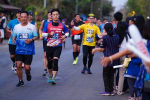 BIB: 4212, 5070, 42490
                            <button type="button" onclick="openModal(10596392)" class="btn btn-primary btn-sm float-right btn-popup" data-toggle="modal" data-target=".modal-high-quality">
                        <i class="fas fa-shopping-cart"></i> Add to Cart
                    </button>
                                            <button type="button" onclick="isThisMe(10596392, true)" class="btn btn-success btn-sm float-right btn-popup btn-isme hidden" data-toggle="tooltip" data-placement="bottom" title="นี่คือรูปของคุณใช่ไหม คลิกที่นี่เพื่อเอาเข้าอัลบั้ม">
                        <i class="fas fa-plus"></i> Add to album
                    </button>
                    <button type="button" onclick="isThisMe(10596392, false)" class="btn btn-warning btn-sm float-right btn-popup btn-isnotme hidden">
                        <i class="fas fa-ban"></i> Remove from album
                    </button>