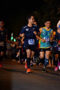 BIB: 0239, 41552, 207
                            <button type="button" onclick="openModal(12527288)" class="btn btn-primary btn-sm float-right btn-popup" data-toggle="modal" data-target=".modal-high-quality">
                        <i class="fas fa-shopping-cart"></i> Add to Cart
                    </button>
                                            <button type="button" onclick="isThisMe(12527288, true)" class="btn btn-success btn-sm float-right btn-popup btn-isme hidden" data-toggle="tooltip" data-placement="bottom" title="นี่คือรูปของคุณใช่ไหม คลิกที่นี่เพื่อเอาเข้าอัลบั้ม">
                        <i class="fas fa-plus"></i> Add to album
                    </button>
                    <button type="button" onclick="isThisMe(12527288, false)" class="btn btn-warning btn-sm float-right btn-popup btn-isnotme hidden">
                        <i class="fas fa-ban"></i> Remove from album
                    </button>