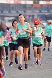 BIB: 5260, 52506, 132, 280
                            <button type="button" onclick="openModal(10495948)" class="btn btn-primary btn-sm float-right btn-popup" data-toggle="modal" data-target=".modal-high-quality">
                        <i class="fas fa-shopping-cart"></i> Add to Cart
                    </button>
                                            <button type="button" onclick="isThisMe(10495948, true)" class="btn btn-success btn-sm float-right btn-popup btn-isme hidden" data-toggle="tooltip" data-placement="bottom" title="นี่คือรูปของคุณใช่ไหม คลิกที่นี่เพื่อเอาเข้าอัลบั้ม">
                        <i class="fas fa-plus"></i> Add to album
                    </button>
                    <button type="button" onclick="isThisMe(10495948, false)" class="btn btn-warning btn-sm float-right btn-popup btn-isnotme hidden">
                        <i class="fas fa-ban"></i> Remove from album
                    </button>