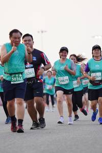 BIB: 3261, 50162, 50879, 264, 022
                            <button type="button" onclick="openModal(10501752)" class="btn btn-primary btn-sm float-right btn-popup" data-toggle="modal" data-target=".modal-high-quality">
                        <i class="fas fa-shopping-cart"></i> Add to Cart
                    </button>
                                            <button type="button" onclick="isThisMe(10501752, true)" class="btn btn-success btn-sm float-right btn-popup btn-isme hidden" data-toggle="tooltip" data-placement="bottom" title="นี่คือรูปของคุณใช่ไหม คลิกที่นี่เพื่อเอาเข้าอัลบั้ม">
                        <i class="fas fa-plus"></i> Add to album
                    </button>
                    <button type="button" onclick="isThisMe(10501752, false)" class="btn btn-warning btn-sm float-right btn-popup btn-isnotme hidden">
                        <i class="fas fa-ban"></i> Remove from album
                    </button>