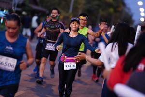BIB: 4350, 43456, 6506
                            <button type="button" onclick="openModal(12573135)" class="btn btn-primary btn-sm float-right btn-popup" data-toggle="modal" data-target=".modal-high-quality">
                        <i class="fas fa-shopping-cart"></i> Add to Cart
                    </button>
                                            <button type="button" onclick="isThisMe(12573135, true)" class="btn btn-success btn-sm float-right btn-popup btn-isme hidden" data-toggle="tooltip" data-placement="bottom" title="นี่คือรูปของคุณใช่ไหม คลิกที่นี่เพื่อเอาเข้าอัลบั้ม">
                        <i class="fas fa-plus"></i> Add to album
                    </button>
                    <button type="button" onclick="isThisMe(12573135, false)" class="btn btn-warning btn-sm float-right btn-popup btn-isnotme hidden">
                        <i class="fas fa-ban"></i> Remove from album
                    </button>