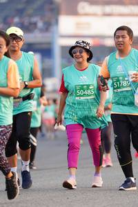 BIB: 451789, 50485
                            <button type="button" onclick="openModal(10496564)" class="btn btn-primary btn-sm float-right btn-popup" data-toggle="modal" data-target=".modal-high-quality">
                        <i class="fas fa-shopping-cart"></i> Add to Cart
                    </button>
                                            <button type="button" onclick="isThisMe(10496564, true)" class="btn btn-success btn-sm float-right btn-popup btn-isme hidden" data-toggle="tooltip" data-placement="bottom" title="นี่คือรูปของคุณใช่ไหม คลิกที่นี่เพื่อเอาเข้าอัลบั้ม">
                        <i class="fas fa-plus"></i> Add to album
                    </button>
                    <button type="button" onclick="isThisMe(10496564, false)" class="btn btn-warning btn-sm float-right btn-popup btn-isnotme hidden">
                        <i class="fas fa-ban"></i> Remove from album
                    </button>