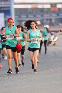 BIB: 83382
                            <button type="button" onclick="openModal(10493150)" class="btn btn-primary btn-sm float-right btn-popup" data-toggle="modal" data-target=".modal-high-quality">
                        <i class="fas fa-shopping-cart"></i> Add to Cart
                    </button>
                                            <button type="button" onclick="isThisMe(10493150, true)" class="btn btn-success btn-sm float-right btn-popup btn-isme hidden" data-toggle="tooltip" data-placement="bottom" title="นี่คือรูปของคุณใช่ไหม คลิกที่นี่เพื่อเอาเข้าอัลบั้ม">
                        <i class="fas fa-plus"></i> Add to album
                    </button>
                    <button type="button" onclick="isThisMe(10493150, false)" class="btn btn-warning btn-sm float-right btn-popup btn-isnotme hidden">
                        <i class="fas fa-ban"></i> Remove from album
                    </button>