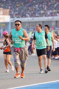 BIB: 50350, 50119
                            <button type="button" onclick="openModal(10487410)" class="btn btn-primary btn-sm float-right btn-popup" data-toggle="modal" data-target=".modal-high-quality">
                        <i class="fas fa-shopping-cart"></i> Add to Cart
                    </button>
                                            <button type="button" onclick="isThisMe(10487410, true)" class="btn btn-success btn-sm float-right btn-popup btn-isme hidden" data-toggle="tooltip" data-placement="bottom" title="นี่คือรูปของคุณใช่ไหม คลิกที่นี่เพื่อเอาเข้าอัลบั้ม">
                        <i class="fas fa-plus"></i> Add to album
                    </button>
                    <button type="button" onclick="isThisMe(10487410, false)" class="btn btn-warning btn-sm float-right btn-popup btn-isnotme hidden">
                        <i class="fas fa-ban"></i> Remove from album
                    </button>