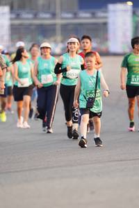 BIB: 50536, 517, 500
                            <button type="button" onclick="openModal(10493994)" class="btn btn-primary btn-sm float-right btn-popup" data-toggle="modal" data-target=".modal-high-quality">
                        <i class="fas fa-shopping-cart"></i> Add to Cart
                    </button>
                                            <button type="button" onclick="isThisMe(10493994, true)" class="btn btn-success btn-sm float-right btn-popup btn-isme hidden" data-toggle="tooltip" data-placement="bottom" title="นี่คือรูปของคุณใช่ไหม คลิกที่นี่เพื่อเอาเข้าอัลบั้ม">
                        <i class="fas fa-plus"></i> Add to album
                    </button>
                    <button type="button" onclick="isThisMe(10493994, false)" class="btn btn-warning btn-sm float-right btn-popup btn-isnotme hidden">
                        <i class="fas fa-ban"></i> Remove from album
                    </button>