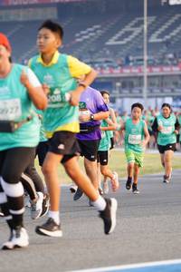 BIB: 208, 927, 509
                            <button type="button" onclick="openModal(10488799)" class="btn btn-primary btn-sm float-right btn-popup" data-toggle="modal" data-target=".modal-high-quality">
                        <i class="fas fa-shopping-cart"></i> Add to Cart
                    </button>
                                            <button type="button" onclick="isThisMe(10488799, true)" class="btn btn-success btn-sm float-right btn-popup btn-isme hidden" data-toggle="tooltip" data-placement="bottom" title="นี่คือรูปของคุณใช่ไหม คลิกที่นี่เพื่อเอาเข้าอัลบั้ม">
                        <i class="fas fa-plus"></i> Add to album
                    </button>
                    <button type="button" onclick="isThisMe(10488799, false)" class="btn btn-warning btn-sm float-right btn-popup btn-isnotme hidden">
                        <i class="fas fa-ban"></i> Remove from album
                    </button>