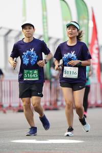 BIB: 51116, 51645
                            <button type="button" onclick="openModal(10518398)" class="btn btn-primary btn-sm float-right btn-popup" data-toggle="modal" data-target=".modal-high-quality">
                        <i class="fas fa-shopping-cart"></i> Add to Cart
                    </button>
                                            <button type="button" onclick="isThisMe(10518398, true)" class="btn btn-success btn-sm float-right btn-popup btn-isme hidden" data-toggle="tooltip" data-placement="bottom" title="นี่คือรูปของคุณใช่ไหม คลิกที่นี่เพื่อเอาเข้าอัลบั้ม">
                        <i class="fas fa-plus"></i> Add to album
                    </button>
                    <button type="button" onclick="isThisMe(10518398, false)" class="btn btn-warning btn-sm float-right btn-popup btn-isnotme hidden">
                        <i class="fas fa-ban"></i> Remove from album
                    </button>