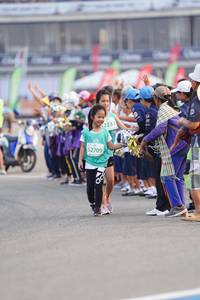 BIB: 223, 52709
                            <button type="button" onclick="openModal(10498354)" class="btn btn-primary btn-sm float-right btn-popup" data-toggle="modal" data-target=".modal-high-quality">
                        <i class="fas fa-shopping-cart"></i> Add to Cart
                    </button>
                                            <button type="button" onclick="isThisMe(10498354, true)" class="btn btn-success btn-sm float-right btn-popup btn-isme hidden" data-toggle="tooltip" data-placement="bottom" title="นี่คือรูปของคุณใช่ไหม คลิกที่นี่เพื่อเอาเข้าอัลบั้ม">
                        <i class="fas fa-plus"></i> Add to album
                    </button>
                    <button type="button" onclick="isThisMe(10498354, false)" class="btn btn-warning btn-sm float-right btn-popup btn-isnotme hidden">
                        <i class="fas fa-ban"></i> Remove from album
                    </button>