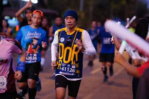 BIB: 42026, 141126
                            <button type="button" onclick="openModal(12572646)" class="btn btn-primary btn-sm float-right btn-popup" data-toggle="modal" data-target=".modal-high-quality">
                        <i class="fas fa-shopping-cart"></i> Add to Cart
                    </button>
                                            <button type="button" onclick="isThisMe(12572646, true)" class="btn btn-success btn-sm float-right btn-popup btn-isme hidden" data-toggle="tooltip" data-placement="bottom" title="นี่คือรูปของคุณใช่ไหม คลิกที่นี่เพื่อเอาเข้าอัลบั้ม">
                        <i class="fas fa-plus"></i> Add to album
                    </button>
                    <button type="button" onclick="isThisMe(12572646, false)" class="btn btn-warning btn-sm float-right btn-popup btn-isnotme hidden">
                        <i class="fas fa-ban"></i> Remove from album
                    </button>