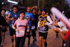 BIB: 41126, 40150, 46329
                            <button type="button" onclick="openModal(12572615)" class="btn btn-primary btn-sm float-right btn-popup" data-toggle="modal" data-target=".modal-high-quality">
                        <i class="fas fa-shopping-cart"></i> Add to Cart
                    </button>
                                            <button type="button" onclick="isThisMe(12572615, true)" class="btn btn-success btn-sm float-right btn-popup btn-isme hidden" data-toggle="tooltip" data-placement="bottom" title="นี่คือรูปของคุณใช่ไหม คลิกที่นี่เพื่อเอาเข้าอัลบั้ม">
                        <i class="fas fa-plus"></i> Add to album
                    </button>
                    <button type="button" onclick="isThisMe(12572615, false)" class="btn btn-warning btn-sm float-right btn-popup btn-isnotme hidden">
                        <i class="fas fa-ban"></i> Remove from album
                    </button>