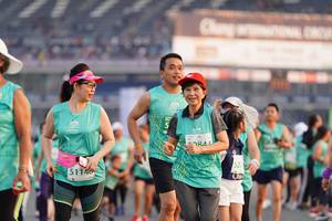 BIB: 1844, 527, 5114
                            <button type="button" onclick="openModal(10497658)" class="btn btn-primary btn-sm float-right btn-popup" data-toggle="modal" data-target=".modal-high-quality">
                        <i class="fas fa-shopping-cart"></i> Add to Cart
                    </button>
                                            <button type="button" onclick="isThisMe(10497658, true)" class="btn btn-success btn-sm float-right btn-popup btn-isme hidden" data-toggle="tooltip" data-placement="bottom" title="นี่คือรูปของคุณใช่ไหม คลิกที่นี่เพื่อเอาเข้าอัลบั้ม">
                        <i class="fas fa-plus"></i> Add to album
                    </button>
                    <button type="button" onclick="isThisMe(10497658, false)" class="btn btn-warning btn-sm float-right btn-popup btn-isnotme hidden">
                        <i class="fas fa-ban"></i> Remove from album
                    </button>