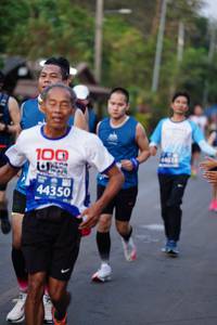 BIB: 100, 44350
                            <button type="button" onclick="openModal(10600790)" class="btn btn-primary btn-sm float-right btn-popup" data-toggle="modal" data-target=".modal-high-quality">
                        <i class="fas fa-shopping-cart"></i> Add to Cart
                    </button>
                                            <button type="button" onclick="isThisMe(10600790, true)" class="btn btn-success btn-sm float-right btn-popup btn-isme hidden" data-toggle="tooltip" data-placement="bottom" title="นี่คือรูปของคุณใช่ไหม คลิกที่นี่เพื่อเอาเข้าอัลบั้ม">
                        <i class="fas fa-plus"></i> Add to album
                    </button>
                    <button type="button" onclick="isThisMe(10600790, false)" class="btn btn-warning btn-sm float-right btn-popup btn-isnotme hidden">
                        <i class="fas fa-ban"></i> Remove from album
                    </button>