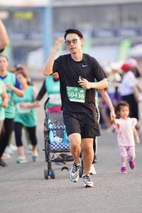 BIB: 50436
                            <button type="button" onclick="openModal(10497228)" class="btn btn-primary btn-sm float-right btn-popup" data-toggle="modal" data-target=".modal-high-quality">
                        <i class="fas fa-shopping-cart"></i> Add to Cart
                    </button>
                                            <button type="button" onclick="isThisMe(10497228, true)" class="btn btn-success btn-sm float-right btn-popup btn-isme hidden" data-toggle="tooltip" data-placement="bottom" title="นี่คือรูปของคุณใช่ไหม คลิกที่นี่เพื่อเอาเข้าอัลบั้ม">
                        <i class="fas fa-plus"></i> Add to album
                    </button>
                    <button type="button" onclick="isThisMe(10497228, false)" class="btn btn-warning btn-sm float-right btn-popup btn-isnotme hidden">
                        <i class="fas fa-ban"></i> Remove from album
                    </button>