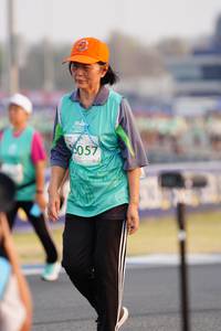 BIB: 3057
                            <button type="button" onclick="openModal(10495408)" class="btn btn-primary btn-sm float-right btn-popup" data-toggle="modal" data-target=".modal-high-quality">
                        <i class="fas fa-shopping-cart"></i> Add to Cart
                    </button>
                                            <button type="button" onclick="isThisMe(10495408, true)" class="btn btn-success btn-sm float-right btn-popup btn-isme hidden" data-toggle="tooltip" data-placement="bottom" title="นี่คือรูปของคุณใช่ไหม คลิกที่นี่เพื่อเอาเข้าอัลบั้ม">
                        <i class="fas fa-plus"></i> Add to album
                    </button>
                    <button type="button" onclick="isThisMe(10495408, false)" class="btn btn-warning btn-sm float-right btn-popup btn-isnotme hidden">
                        <i class="fas fa-ban"></i> Remove from album
                    </button>