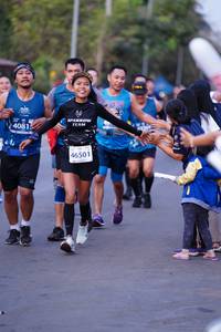 BIB: 4081, 46501
                            <button type="button" onclick="openModal(10596482)" class="btn btn-primary btn-sm float-right btn-popup" data-toggle="modal" data-target=".modal-high-quality">
                        <i class="fas fa-shopping-cart"></i> Add to Cart
                    </button>
                                            <button type="button" onclick="isThisMe(10596482, true)" class="btn btn-success btn-sm float-right btn-popup btn-isme hidden" data-toggle="tooltip" data-placement="bottom" title="นี่คือรูปของคุณใช่ไหม คลิกที่นี่เพื่อเอาเข้าอัลบั้ม">
                        <i class="fas fa-plus"></i> Add to album
                    </button>
                    <button type="button" onclick="isThisMe(10596482, false)" class="btn btn-warning btn-sm float-right btn-popup btn-isnotme hidden">
                        <i class="fas fa-ban"></i> Remove from album
                    </button>