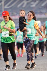 BIB: 471, 52529
                            <button type="button" onclick="openModal(10496569)" class="btn btn-primary btn-sm float-right btn-popup" data-toggle="modal" data-target=".modal-high-quality">
                        <i class="fas fa-shopping-cart"></i> Add to Cart
                    </button>
                                            <button type="button" onclick="isThisMe(10496569, true)" class="btn btn-success btn-sm float-right btn-popup btn-isme hidden" data-toggle="tooltip" data-placement="bottom" title="นี่คือรูปของคุณใช่ไหม คลิกที่นี่เพื่อเอาเข้าอัลบั้ม">
                        <i class="fas fa-plus"></i> Add to album
                    </button>
                    <button type="button" onclick="isThisMe(10496569, false)" class="btn btn-warning btn-sm float-right btn-popup btn-isnotme hidden">
                        <i class="fas fa-ban"></i> Remove from album
                    </button>