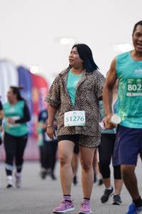 BIB: 802, 51276
                            <button type="button" onclick="openModal(10505202)" class="btn btn-primary btn-sm float-right btn-popup" data-toggle="modal" data-target=".modal-high-quality">
                        <i class="fas fa-shopping-cart"></i> Add to Cart
                    </button>
                                            <button type="button" onclick="isThisMe(10505202, true)" class="btn btn-success btn-sm float-right btn-popup btn-isme hidden" data-toggle="tooltip" data-placement="bottom" title="นี่คือรูปของคุณใช่ไหม คลิกที่นี่เพื่อเอาเข้าอัลบั้ม">
                        <i class="fas fa-plus"></i> Add to album
                    </button>
                    <button type="button" onclick="isThisMe(10505202, false)" class="btn btn-warning btn-sm float-right btn-popup btn-isnotme hidden">
                        <i class="fas fa-ban"></i> Remove from album
                    </button>