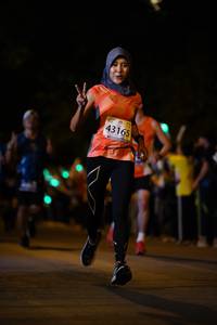 BIB: 43165
                            <button type="button" onclick="openModal(12529097)" class="btn btn-primary btn-sm float-right btn-popup" data-toggle="modal" data-target=".modal-high-quality">
                        <i class="fas fa-shopping-cart"></i> Add to Cart
                    </button>
                                            <button type="button" onclick="isThisMe(12529097, true)" class="btn btn-success btn-sm float-right btn-popup btn-isme hidden" data-toggle="tooltip" data-placement="bottom" title="นี่คือรูปของคุณใช่ไหม คลิกที่นี่เพื่อเอาเข้าอัลบั้ม">
                        <i class="fas fa-plus"></i> Add to album
                    </button>
                    <button type="button" onclick="isThisMe(12529097, false)" class="btn btn-warning btn-sm float-right btn-popup btn-isnotme hidden">
                        <i class="fas fa-ban"></i> Remove from album
                    </button>