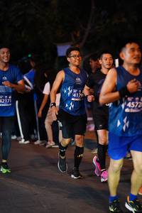 BIB: 4179, 4572, 42171
                            <button type="button" onclick="openModal(12562925)" class="btn btn-primary btn-sm float-right btn-popup" data-toggle="modal" data-target=".modal-high-quality">
                        <i class="fas fa-shopping-cart"></i> Add to Cart
                    </button>
                                            <button type="button" onclick="isThisMe(12562925, true)" class="btn btn-success btn-sm float-right btn-popup btn-isme hidden" data-toggle="tooltip" data-placement="bottom" title="นี่คือรูปของคุณใช่ไหม คลิกที่นี่เพื่อเอาเข้าอัลบั้ม">
                        <i class="fas fa-plus"></i> Add to album
                    </button>
                    <button type="button" onclick="isThisMe(12562925, false)" class="btn btn-warning btn-sm float-right btn-popup btn-isnotme hidden">
                        <i class="fas fa-ban"></i> Remove from album
                    </button>