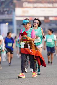 BIB: 52406, 598
                            <button type="button" onclick="openModal(10497971)" class="btn btn-primary btn-sm float-right btn-popup" data-toggle="modal" data-target=".modal-high-quality">
                        <i class="fas fa-shopping-cart"></i> Add to Cart
                    </button>
                                            <button type="button" onclick="isThisMe(10497971, true)" class="btn btn-success btn-sm float-right btn-popup btn-isme hidden" data-toggle="tooltip" data-placement="bottom" title="นี่คือรูปของคุณใช่ไหม คลิกที่นี่เพื่อเอาเข้าอัลบั้ม">
                        <i class="fas fa-plus"></i> Add to album
                    </button>
                    <button type="button" onclick="isThisMe(10497971, false)" class="btn btn-warning btn-sm float-right btn-popup btn-isnotme hidden">
                        <i class="fas fa-ban"></i> Remove from album
                    </button>