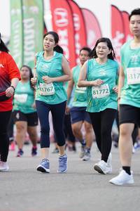 BIB: 317, 81767
                            <button type="button" onclick="openModal(10516845)" class="btn btn-primary btn-sm float-right btn-popup" data-toggle="modal" data-target=".modal-high-quality">
                        <i class="fas fa-shopping-cart"></i> Add to Cart
                    </button>
                                            <button type="button" onclick="isThisMe(10516845, true)" class="btn btn-success btn-sm float-right btn-popup btn-isme hidden" data-toggle="tooltip" data-placement="bottom" title="นี่คือรูปของคุณใช่ไหม คลิกที่นี่เพื่อเอาเข้าอัลบั้ม">
                        <i class="fas fa-plus"></i> Add to album
                    </button>
                    <button type="button" onclick="isThisMe(10516845, false)" class="btn btn-warning btn-sm float-right btn-popup btn-isnotme hidden">
                        <i class="fas fa-ban"></i> Remove from album
                    </button>